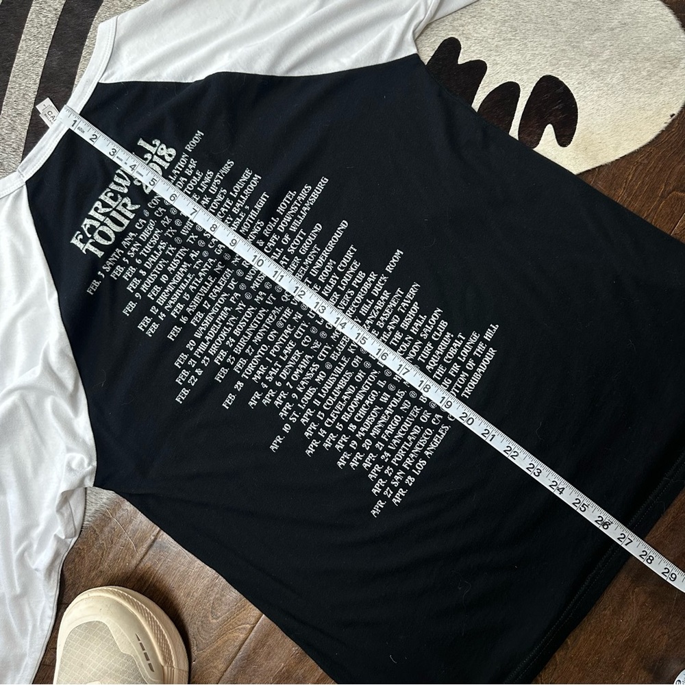 Phoebe Bridgers 2018 Farewell Tour Raglan Tee - Picture 6 of 7
